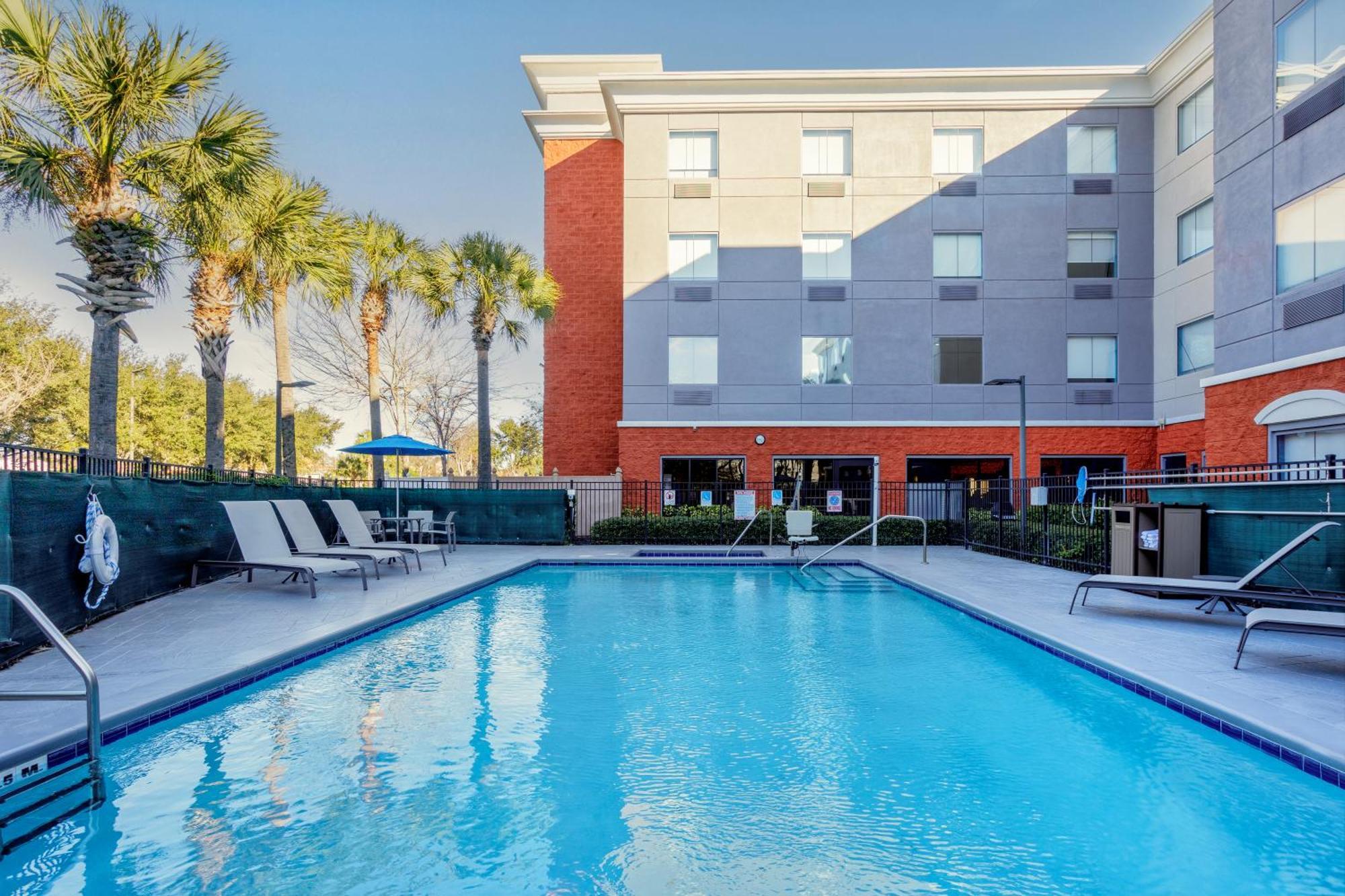 Holiday Inn Express Orlando-Ocoee East By Ihg Exterior photo